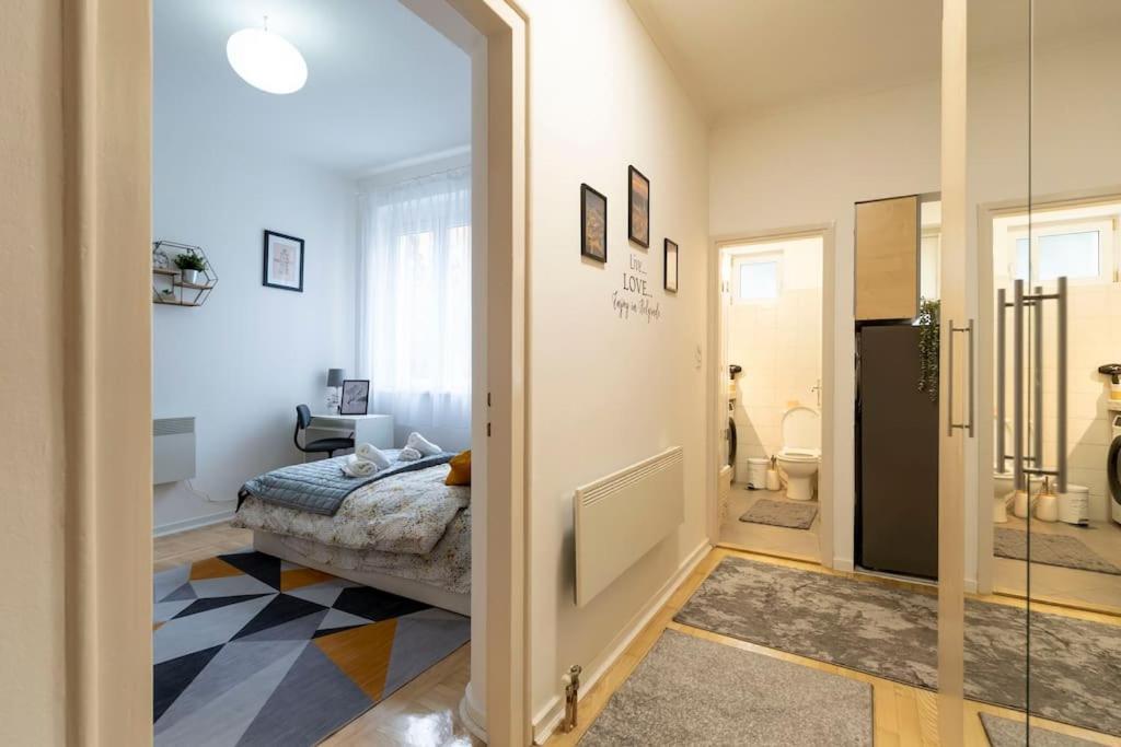 Appartement Train 23 à Belgrade Extérieur photo